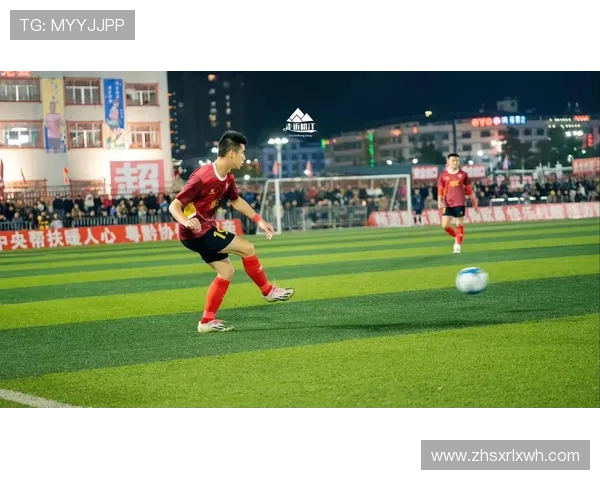 当脸泛红的足球明星遇上激情赛场的瞬间与感动